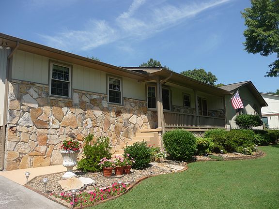 2nd image of 309 Asbury Dr