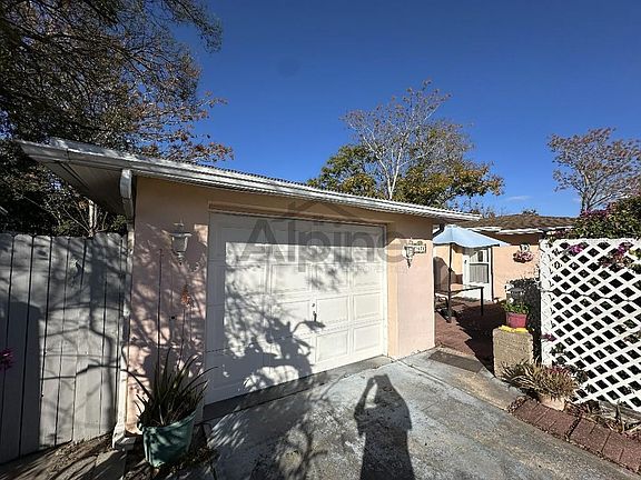 5th image of 7621 Ilex Dr