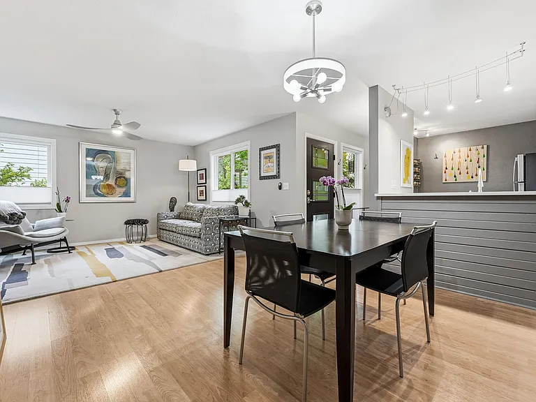 3202 Cripple Creek Trl — Photo 4