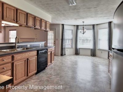 11 Pelican Shores Dr, Hampton, VA, 23666