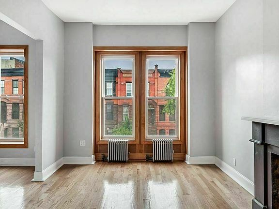 2nd image of 684 Hancock St #1