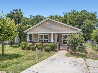 2840 Ridge Ave, Charlotte, NC 28208