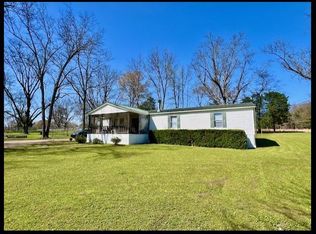 5089 Sees Chapel Rd, Crenshaw, MS 38621