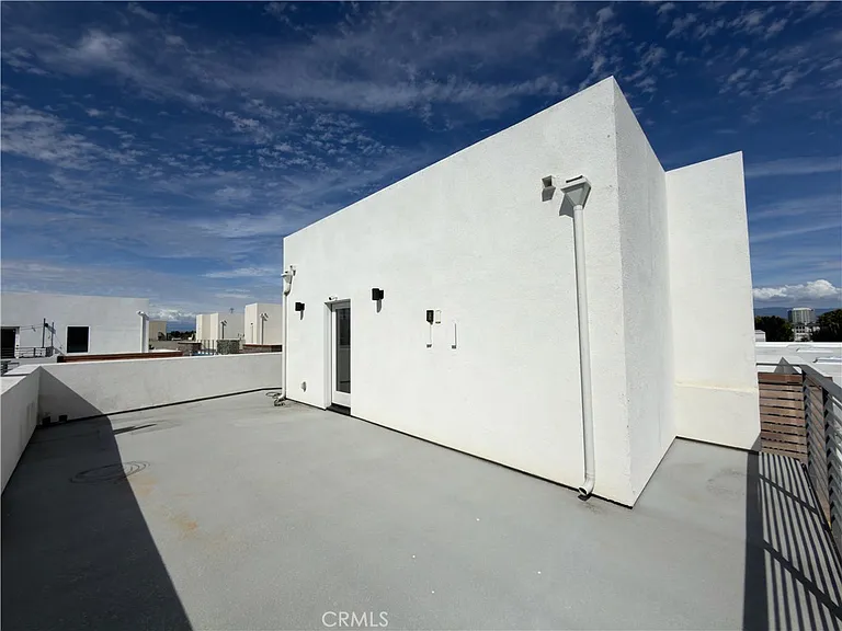 977 E Mason Ln #116 — Photo 36