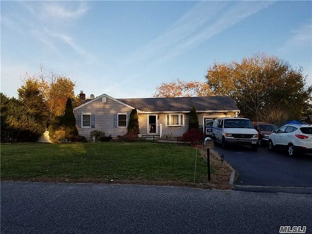 1st image of 263 Edward Ave