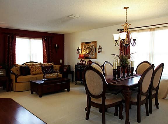 5th image of 931 Cattail Dr