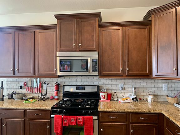 3rd image of 17697 W Cedarwood Ln