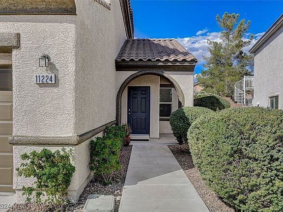 3rd image of 11224 Woodland Violet Ave