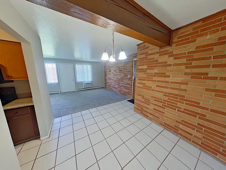 241-8690 Broadview Rd #214 — Photo 5