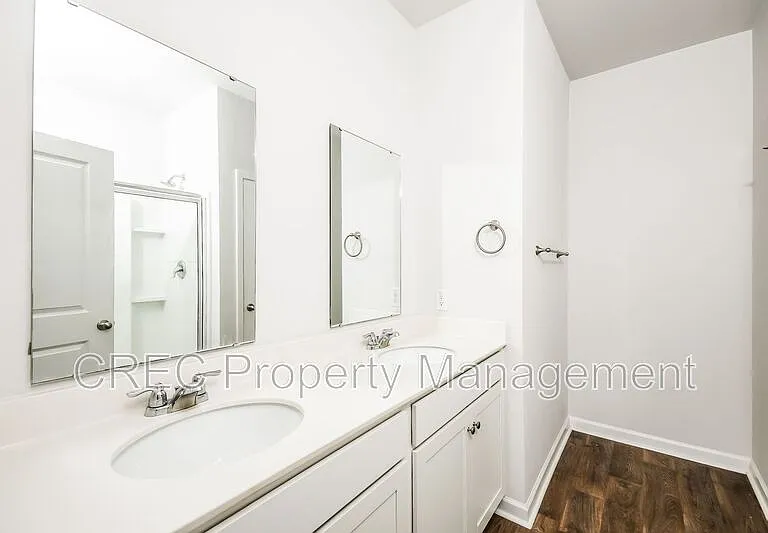 928 Woodside Creek Ln — Photo 7