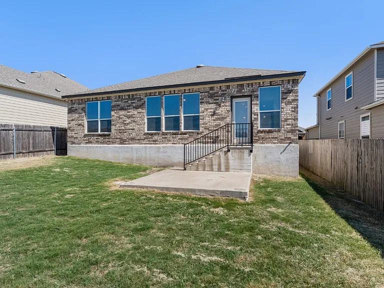 7712 Peccary Dr — Photo 28