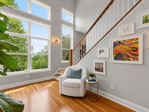 5th image of 3907 Wild Meadows Dr