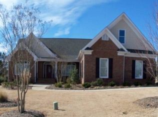 146 Clayfield Dr, Garner, NC 27529