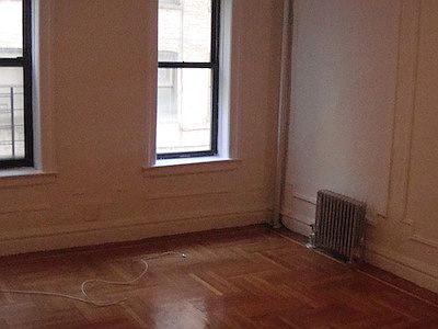 2nd image of 28 Bedford Park Blvd E APT A6