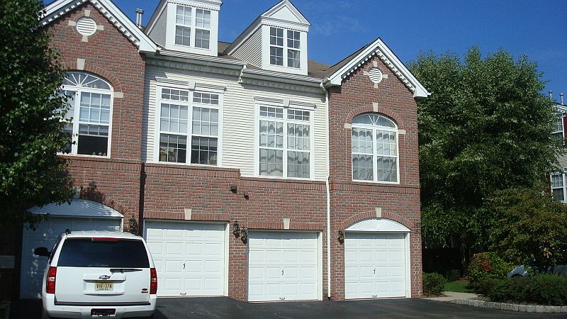 1st image of 168 Riverwalk Way