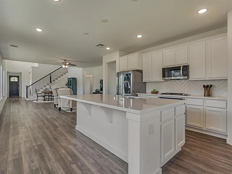 27129 Ivorywood Dr — Photo 16