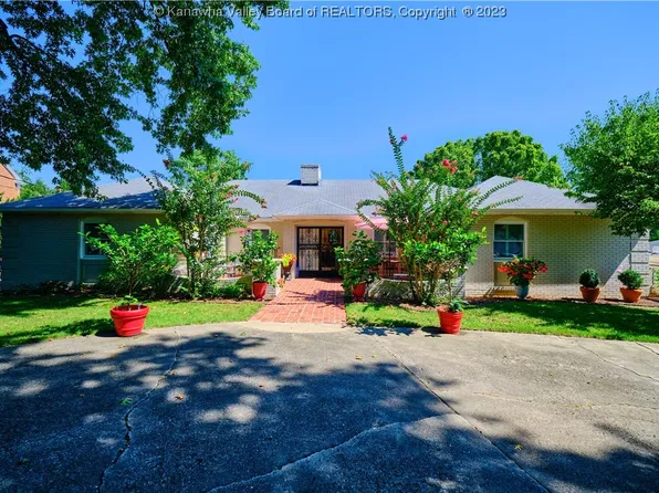 1873 Louden Heights Cir, Charleston, WV 25314