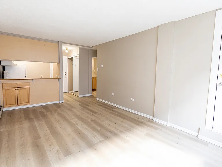 2403 33rd Ave SW — Photo 13