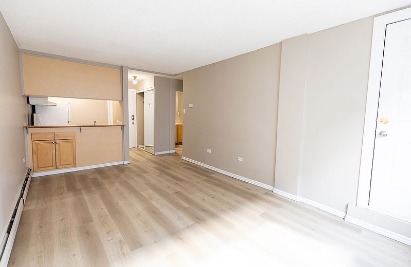 Calgary Apartment for rent - 1 Bedroom — photo 11