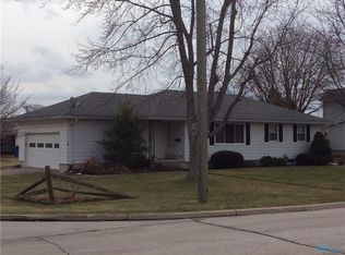 621 Morrison St, Fremont, OH 43420