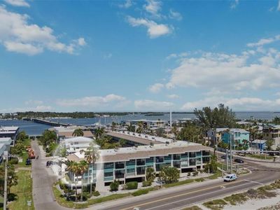 501 Gulf Dr N UNIT 201, Bradenton Beach, FL, 34217