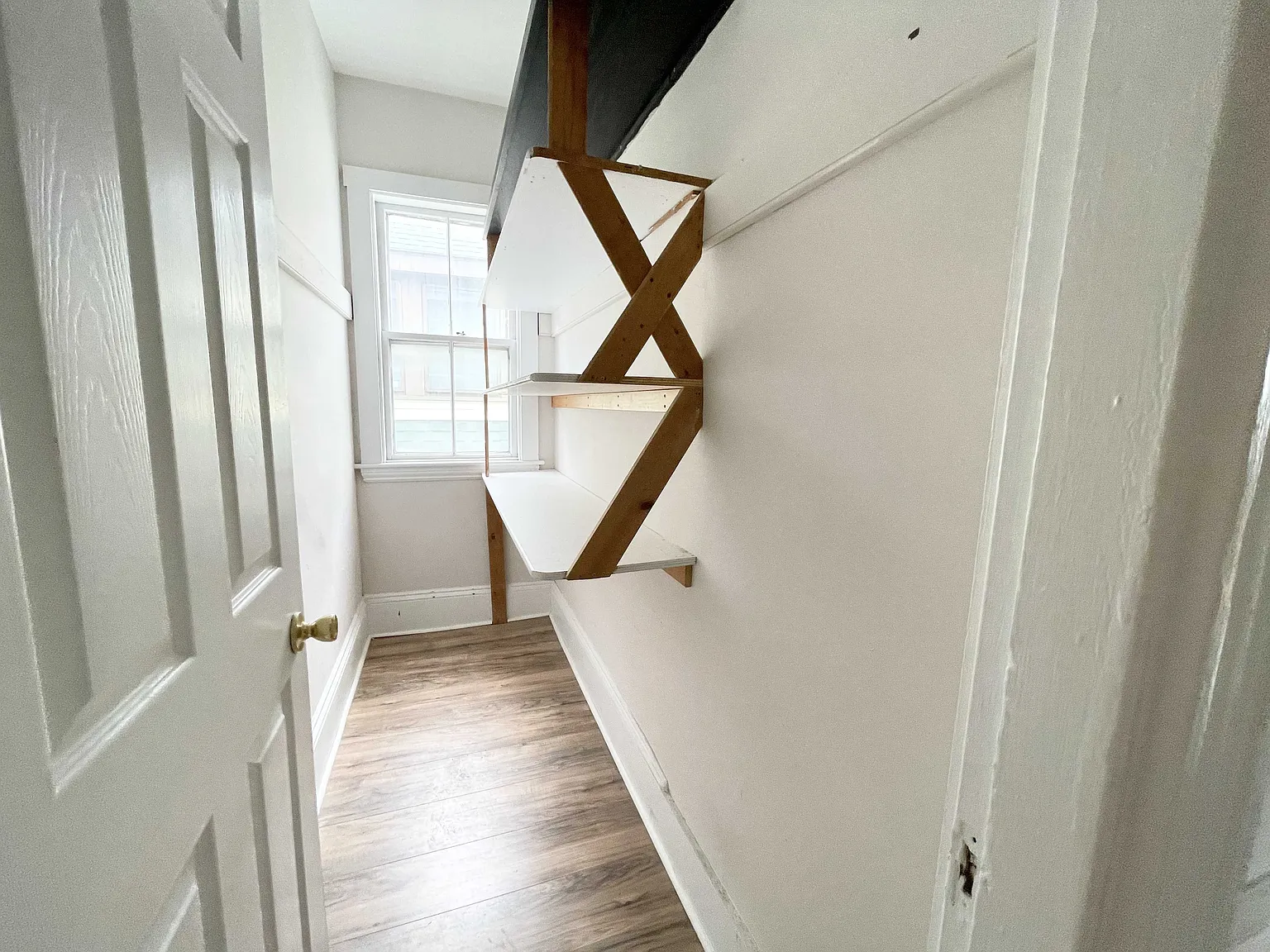 4 bed, $3,600 — Photo 4