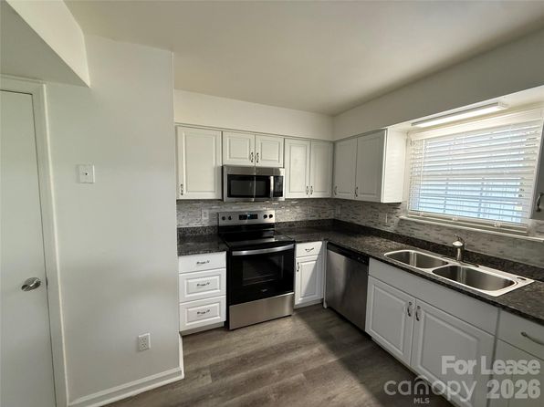 8526 Castle Pine Ct #2