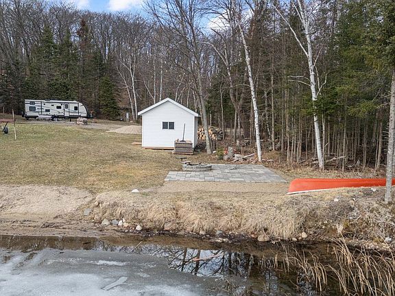 2nd image of 19555 County Road 452