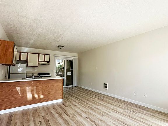 2nd image of 4940-4950 SW 45th Ave #12
