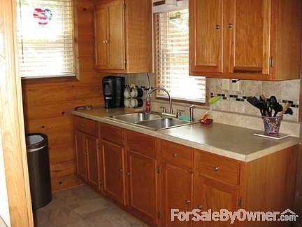 Kitchen
						:
						Newly remodeled from the floor up