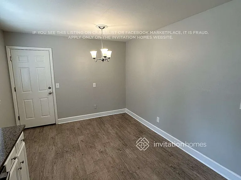 14953 E Temple Pl — Photo 8