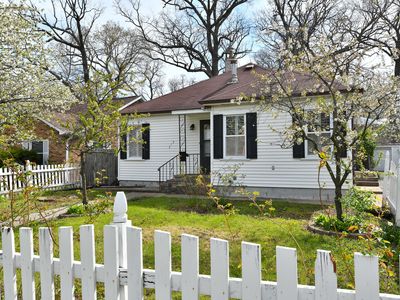 313 N Jackson St, Waukegan, IL, 60085