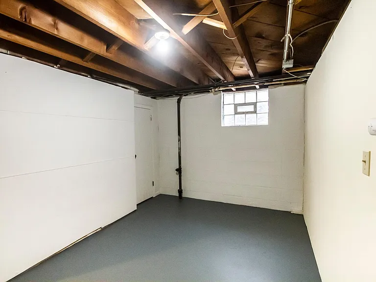 Bonus room