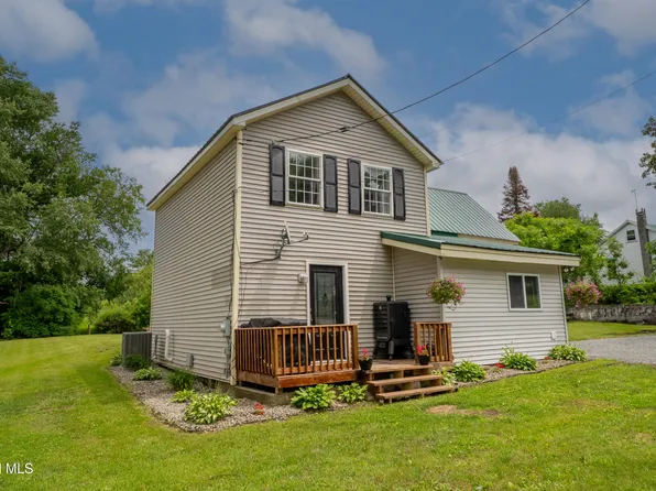 462 County Highway 122, Gloversville, NY 12078