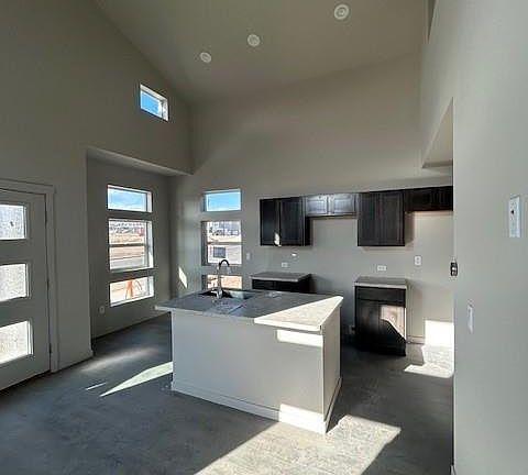 5th image of 3553 Greenways Main Blvd