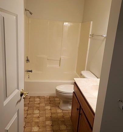 5th image of 486 Nashua St Unit 112-1-1