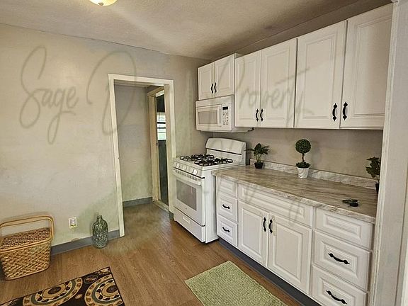 2nd image of 426 Potter Ave
