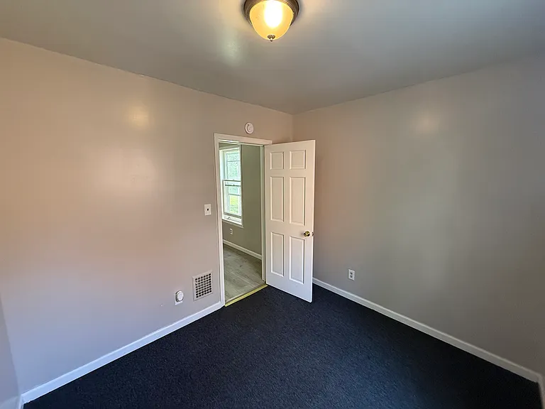 2226 Cudaback Ave #1 — Photo 8