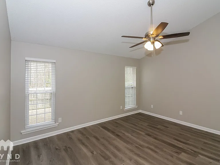 10374 Cottage Oaks Dr — Photo 7