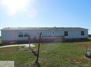 11910 W Humphrey Rd, Sumner, MI 48889