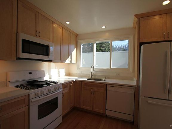 4th image of 288 Dellbrook Ave