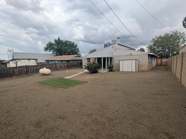 1514 N Elaine Way — Photo 42