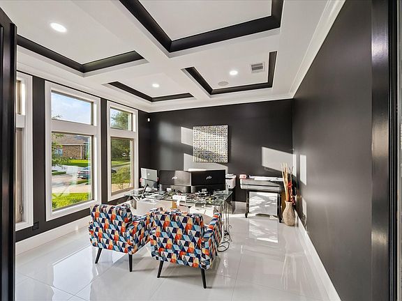 4th image of 12402 Pepper Creek Ln