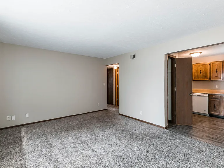 4225 N 60th St #5 — Photo 7