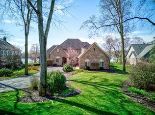 5768 E Fall Creek Parkway North Dr, Indianapolis, IN 46226
