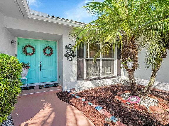 4th image of 2542 NW 121st Drive