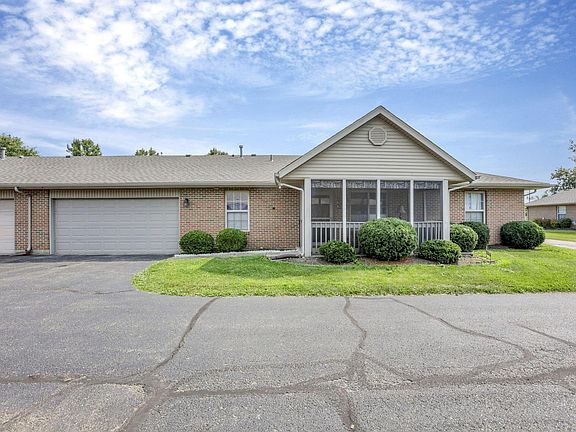 2nd image of 102 Foster Dr