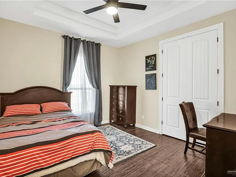 2502 Elbrus Ave — Photo 22