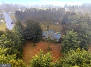 15 Catalina Dr, Mount Wolf, PA 17347