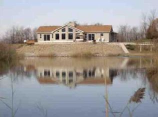 10 Heartland Woods, Oakwood, IL 61858